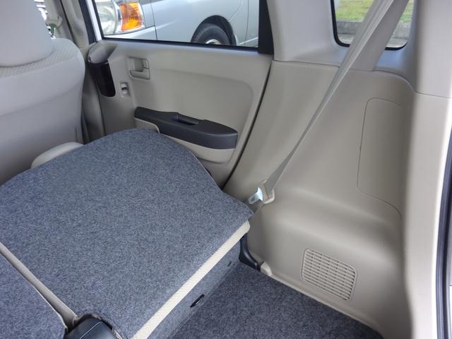 グー鑑定加盟店！日本自動車鑑定協会（ＪＡＡＡ）の鑑定師が鑑定しております。鑑定書を発行して、お客様がご心配になられる修復歴車、走行不明車、板金箇所など全てが分かりやすく表示し、安心をご提供します。