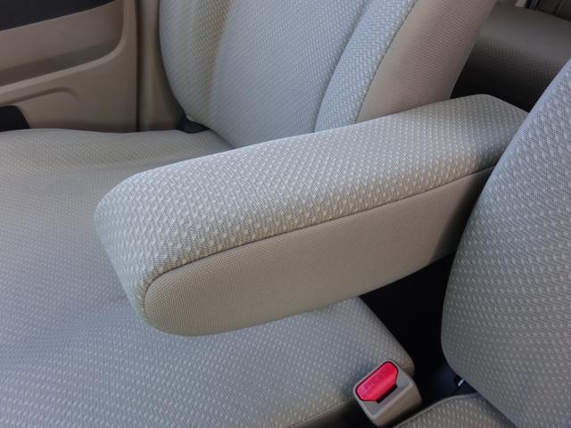 車検・整備・修理・板金はもちろんのこと、社外のナビ、地デジチューナー、ＥＴＣ、社外パーツ等々の取り付けも承ります。お気軽にご相談ください。