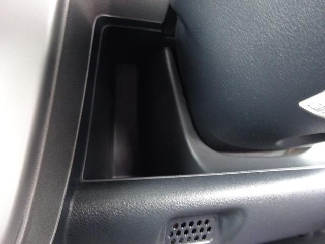 ライフ ハッピーエディション　平成１８年式　走行４５４００キロ　修復歴無し　４速ＡＴ　キーレス　オートエアコン　パワステ　フル装備　電動格納ミラー　プライバシーガラス（58枚目）