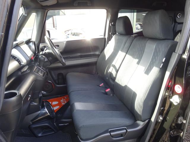 お好みの１台をお客様自身の目でお選び下さい。車両によっての癖や特徴は専任のスタッフまでご気軽にご相談下さい。常にお客様のニーズにお答え出来るように、幅広いジャンルの在庫を取り揃えております。