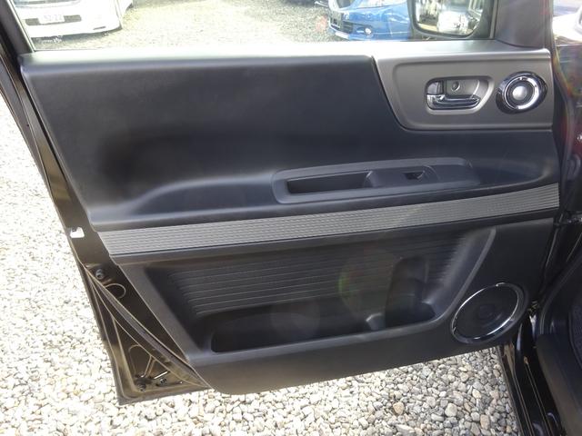 私たちと一緒にお車を探しませんか？お客様にとって納得のいく１台をご探します♪ご購入頂いた後もお客様と末永くお付き合いさせて頂きたいと心から願っております。お気軽にスタッフまでお申し付けください。