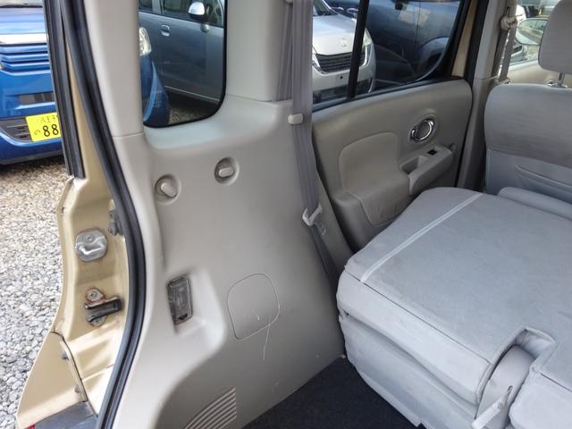 キューブ １５Ｘ　Ｖセレクション　平成２１年式車検令和８年２月走行１６０５００キロタイミングチェーンＣＶＴスマートキーオートエアコンパワステフル装備ＥＴＣ純正ＳＤナビフルセグＴＶＵＳＢ接続音楽録音車高調ローダウンヒッチメンバー現状販売（21枚目）