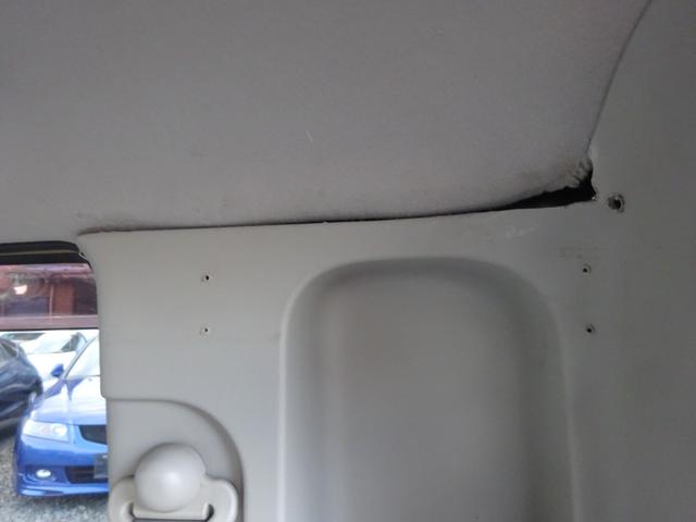 キューブ １５Ｘ　Ｖセレクション　平成２１年式車検令和８年２月走行１６０５００キロタイミングチェーンＣＶＴスマートキーオートエアコンパワステフル装備ＥＴＣ純正ＳＤナビフルセグＴＶＵＳＢ接続音楽録音車高調ローダウンヒッチメンバー現状販売（24枚目）