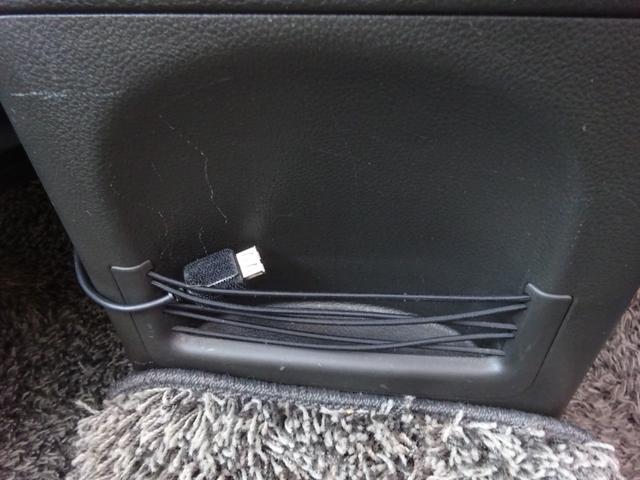 キューブ １５Ｘ　Ｖセレクション　平成２１年式車検令和８年２月走行１６０５００キロタイミングチェーンＣＶＴスマートキーオートエアコンパワステフル装備ＥＴＣ純正ＳＤナビフルセグＴＶＵＳＢ接続音楽録音車高調ローダウンヒッチメンバー現状販売（52枚目）