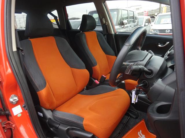 �����񒸂������q�l�ɁA�o�b�e���[�E�I�C���E���C�p�[�E�{�f�B�R�[�e�B���O���T�[�r�X�I����̔��Ԃ̓I�C�������݂̂ƂȂ�܂��B���q�l�Ƃ̐M���֌W����ԑ�؂ɂ������Ǝv���Ă���܂��I