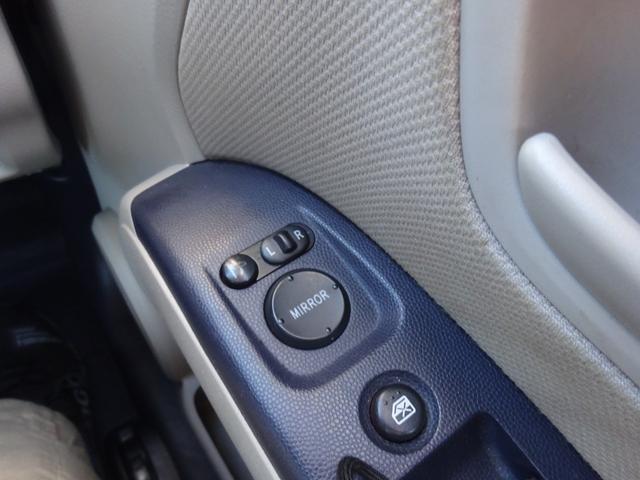 ゼスト G 平成18年式 走行55400キロ 修復歴無し 4速AT キーレス オートエアコン パワステ フル装備 純正HDDナビ 音楽録音 ベンチシート プライバシーガラス 電動格納ミラー ETC(66枚目)