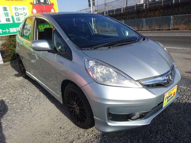 フィットハイブリッド RS 平成24年式車検令和8年6月走行154200キロタイミングチェーン修復歴無し6速MTスマートキーオートエアコンパワステ純正メモリーナビフルセグTV音楽録音BluetoothバックカメラETCHID(2枚目)