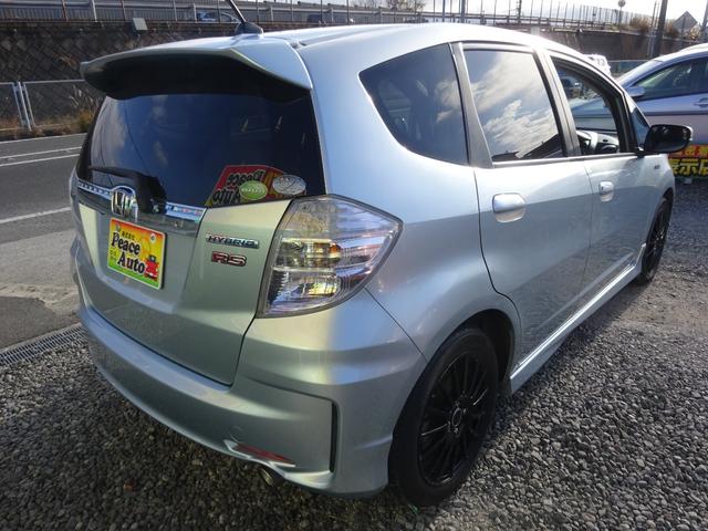 フィットハイブリッド RS 平成24年式車検令和8年6月走行154200キロタイミングチェーン修復歴無し6速MTスマートキーオートエアコンパワステ純正メモリーナビフルセグTV音楽録音BluetoothバックカメラETCHID(9枚目)