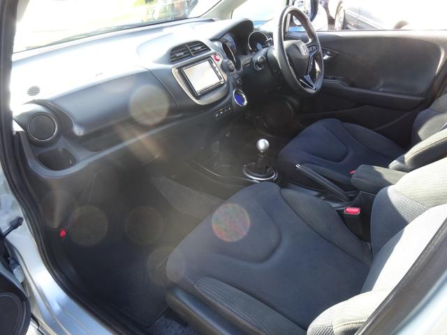 フィットハイブリッド RS 平成24年式車検令和8年6月走行154200キロタイミングチェーン修復歴無し6速MTスマートキーオートエアコンパワステ純正メモリーナビフルセグTV音楽録音BluetoothバックカメラETCHID(35枚目)