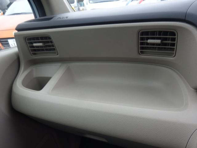 ライフ G 平成21年式 走行3600キロ 修復歴無し 4速AT キーレス エアコン パワステ フル装備 電動格納ミラー プライバシーガラス バックカメラ付き純正オーディオ ベンチシート(42枚目)