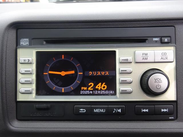 ライフ G 平成21年式 走行3600キロ 修復歴無し 4速AT キーレス エアコン パワステ フル装備 電動格納ミラー プライバシーガラス バックカメラ付き純正オーディオ ベンチシート(45枚目)