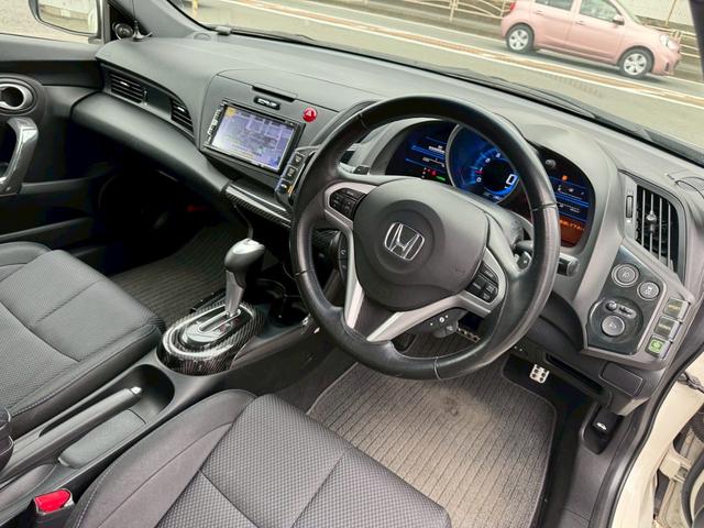 ＣＲ－Ｚ αブラックレーベル　ワークエモーション　ＣＲ極　１８インチホイール　柿本改マフラー　ダウンサス　ＦＡＬＫＥＮ新品タイヤ　クスコタワーバー　スマートキー　ＥＴＣ　ナビ　バックカメラ　ブルートゥース接続　ＴＶ　サブウーファー（34枚目）