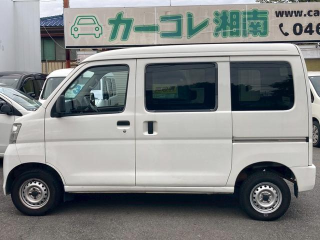 ハイゼットカーゴ ＤＸ　ドラレコ　ＥＴＣ　パワーウィンドウ　頭上コンソール　タイミングチェーン　ハイルーフ　インパネ４ＡＴ　修復歴無し　エアコン　パワステ　フルフラットシート　４ナンバー　軽貨物　積載量３５０ｋｇ（5枚目）