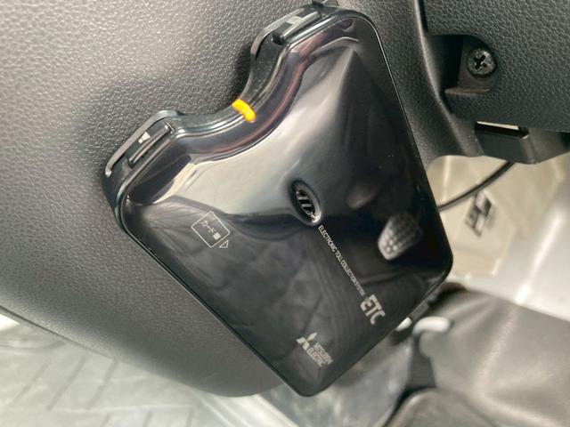 ハイゼットカーゴ ＤＸ　ドラレコ　ＥＴＣ　パワーウィンドウ　頭上コンソール　タイミングチェーン　ハイルーフ　インパネ４ＡＴ　修復歴無し　エアコン　パワステ　フルフラットシート　４ナンバー　軽貨物　積載量３５０ｋｇ（17枚目）