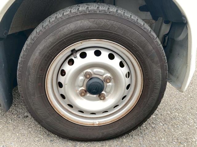 ハイゼットカーゴ ＤＸ　ドラレコ　ＥＴＣ　パワーウィンドウ　頭上コンソール　タイミングチェーン　ハイルーフ　インパネ４ＡＴ　修復歴無し　エアコン　パワステ　フルフラットシート　４ナンバー　軽貨物　積載量３５０ｋｇ（39枚目）