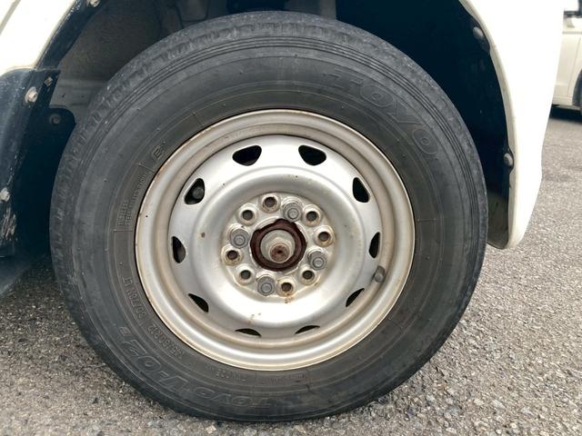 ミニキャブバン ＣＤ　法人１オーナー　切替４ＷＤ　タイベル交換済み　修復歴無し（33枚目）