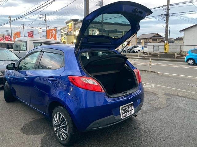 デミオ １３Ｃ　ナビ　バックカメラ　地デジ　ＥＴＣ　タイミングチェーン　修復歴無し　ミュージックサーバー　ＣＤ　インパネ４ＡＴ　電格ミラー　エアコン　パワステ　パワーウィンドウ　ＡＢＳ　運転席・助手席エアバッグ（26枚目）