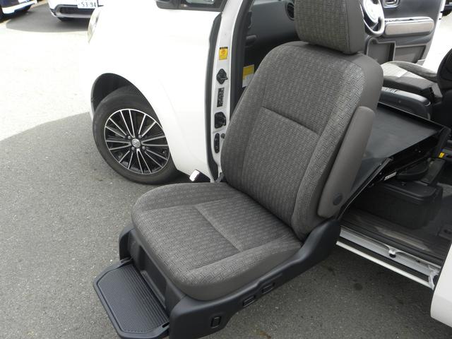 ポルテ Ｘ　ウェルキャブ　リフトアップ　シートＡタイプ　４ＷＤ車　全自動助手席リフトアップ　ＥＴＣ　ナビ　ＴＶ　バックモニター　ＨＩＤヘッドライト　オートライト　フォグランプ　キーレス　プッシュスタート（42枚目）