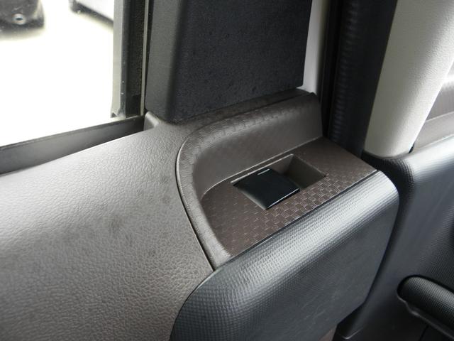 ポルテ Ｘ　ウェルキャブ　リフトアップ　シートＡタイプ　４ＷＤ車　全自動助手席リフトアップ　ＥＴＣ　ナビ　ＴＶ　バックモニター　ＨＩＤヘッドライト　オートライト　フォグランプ　キーレス　プッシュスタート（46枚目）