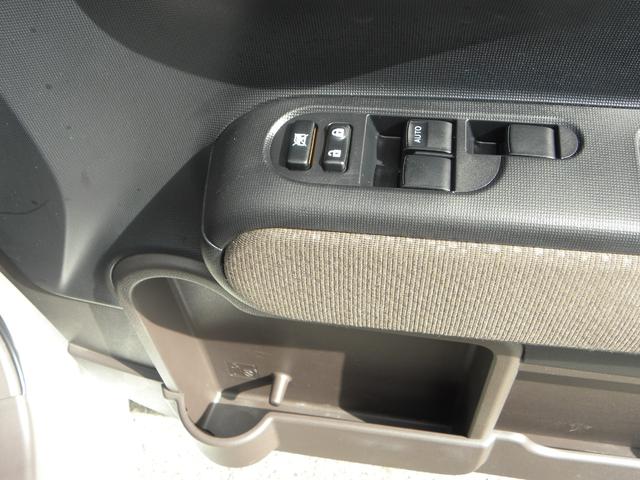 ポルテ Ｘ　ウェルキャブ　リフトアップ　シートＡタイプ　４ＷＤ車　全自動助手席リフトアップ　ＥＴＣ　ナビ　ＴＶ　バックモニター　ＨＩＤヘッドライト　オートライト　フォグランプ　キーレス　プッシュスタート（50枚目）
