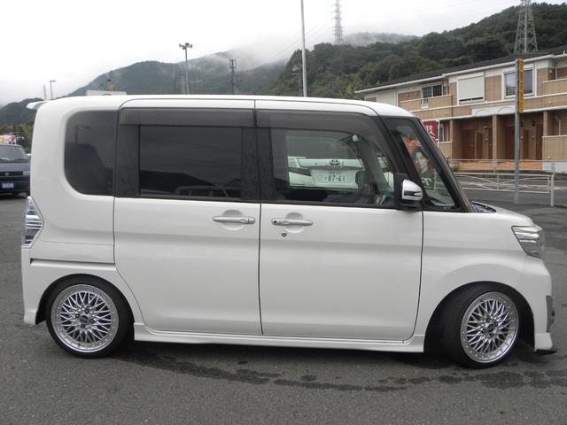 タント カスタムRS トップエディションSA ターボ車 ナビ ETC ドラレコ LEDヘッドライト オートライト フォグランプ オートエアコン キーレス プッシュスタート 両側電動パワスラ 社外車高調 社外16インチアルミホイール(4枚目)