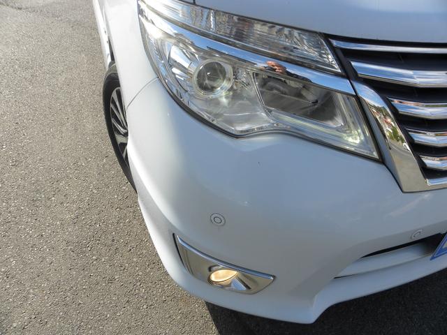 セレナ ハイウェイスターＳ－ＨＶアドバンスドセーフティパック　８人乗り　ナビ　ＴＶ　ＥＴＣ　バックモニター　フリップダウンモニター　オートクルーズ　両側電動パワスラ　ＨＩＤヘッドライト　キーレス　プッシュスタート　純正１６インチアルミホイール（17枚目）