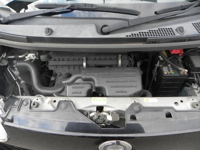 ムーヴキャンバス Ｘリミテッドメイクアップ　ＳＡＩＩ　検８年４月　フルタイム４ＷＤ車　ナビ　ＴＶ　ＥＴＣ　バックカメラ　両側電動パワスラ　キーレス　プッシュスタート　ＨＩＤヘッドライト　オートライト　フォグランプ　アイドリングストップ（15枚目）