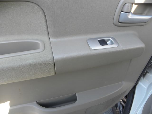 エブリイワゴン PZターボ 検8年2月 ターボ車 ナビ TV ETC ドラレコ オートエアコン キーレス フォグランプ 片側電動パワスラ 社外13インチアルミホイール(45枚目)