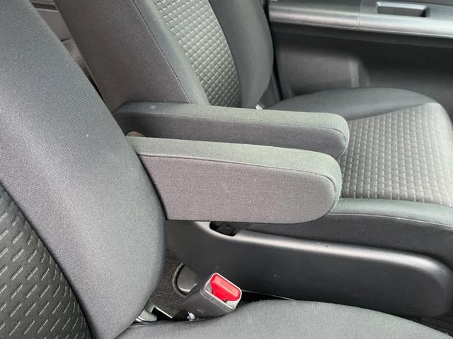 フリードスパイク Ｇ　ジャストセレクション　フリップダウン　両側電動ドア　ナビ　バックカメラ　ＥＴＣ　Ｂｌｕｅｔｏｏｔｈ　フルセグ　ドラレコ　ＨＩＤヘッド　クルコン　ＣＤ／ＤＶＤ再生　盗難防止装置　プライバシーガラス　オートライト　横滑防止装置（44枚目）
