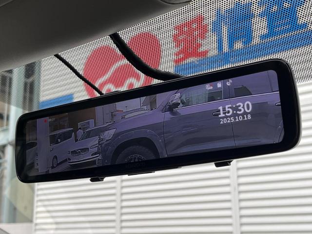 プリウス Ｓ　純正ＳＤナビ　ドラレコ　スマートキー　ビルトインＥＴＣ　オートライト　オートエアコン　ＣＤ　地デジ（50枚目）