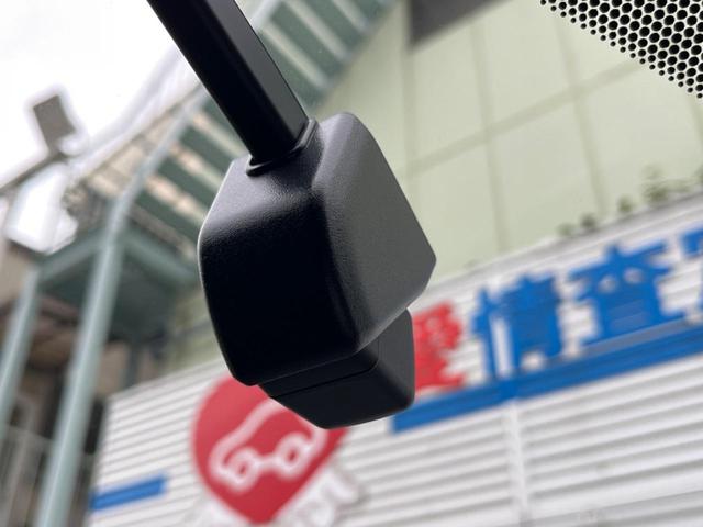 Ｃ－ＨＲ Ｇ　トヨタセーフティセンス　純正ＳＤナビ　レーダークルーズ　バックカメラ　ＥＴＣ　Ｂｌｕｅｔｏｏｔｈ　ドラレコ　ＬＥＤヘッド　ＬＥＤフォグ　オートハイビーム　革巻きハンドル　純正１８インチＡＷ（8枚目）