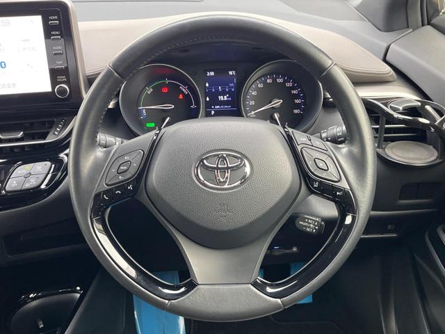 Ｃ－ＨＲ Ｇ　トヨタセーフティセンス　純正ＳＤナビ　レーダークルーズ　バックカメラ　ＥＴＣ　Ｂｌｕｅｔｏｏｔｈ　ドラレコ　ＬＥＤヘッド　ＬＥＤフォグ　オートハイビーム　革巻きハンドル　純正１８インチＡＷ（12枚目）