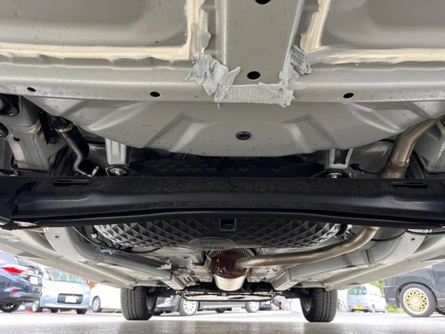 ライズ Ｚ　９インチディスプレイオーディオ　全周囲カメラ　衝突被害軽減　レーダークルーズ　禁煙車　ドラレコ　コーナーセンサー　スマートキー　ＬＥＤヘッド　ＥＴＣ２．０　オートハイビーム　車線逸脱警報　オートライト（19枚目）