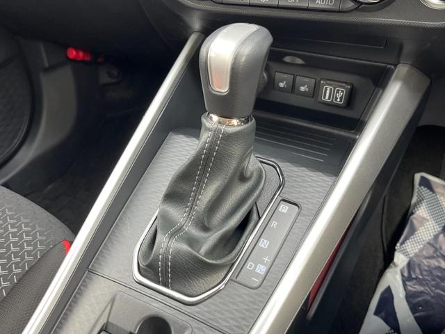 ライズ Ｚ　９インチディスプレイオーディオ　全周囲カメラ　衝突被害軽減　レーダークルーズ　禁煙車　ドラレコ　コーナーセンサー　スマートキー　ＬＥＤヘッド　ＥＴＣ２．０　オートハイビーム　車線逸脱警報　オートライト（30枚目）