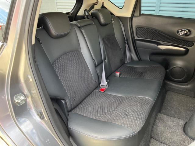 ノート メダリスト SDナビ 全周囲カメラ 禁煙車 ハーフレザーシート スマートキー LEDヘッド ETC オートライト オートエアコン 純正15インチアルミ Bluetooth CD DVD再生 フルセグ(9枚目)