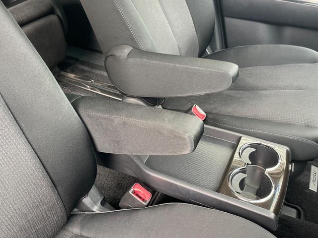 MPV 23S 両側電動ドア 純正SDナビ 後席モニター 禁煙車 スマートキー HIDヘッド ETC オートライト デュアルエアコン 純正17インチアルミ リアエアコン Bluetooth CD DVD再生 地デジ(58枚目)