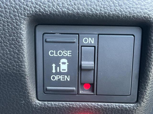 N-BOXカスタム L 電動スライドドア 純正SDナビ バックカメラ 衝突被害軽減装置 レーダークルーズ 禁煙車 ドラレコ コーナーセンサー スマートキー LEDヘッド ビルトインETC オートハイビーム 車線逸脱警報(5枚目)