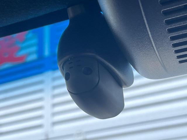 N-BOXカスタム L 電動スライドドア 純正SDナビ バックカメラ 衝突被害軽減装置 レーダークルーズ 禁煙車 ドラレコ コーナーセンサー スマートキー LEDヘッド ビルトインETC オートハイビーム 車線逸脱警報(69枚目)