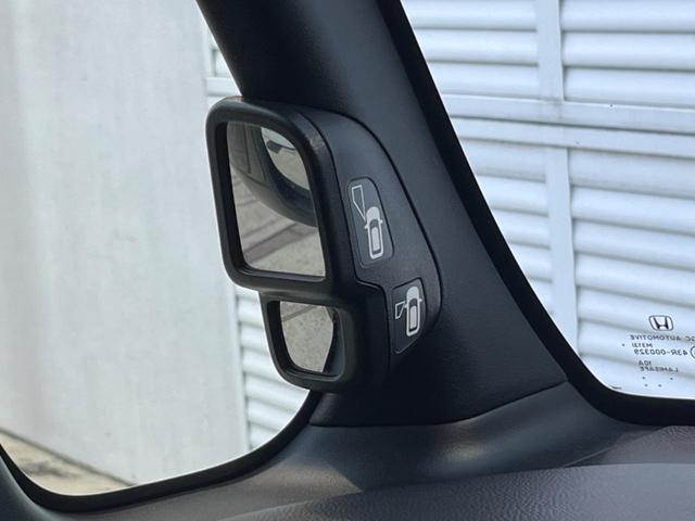 N-BOXカスタム L 電動スライドドア 純正SDナビ バックカメラ 衝突被害軽減装置 レーダークルーズ 禁煙車 ドラレコ コーナーセンサー スマートキー LEDヘッド ビルトインETC オートハイビーム 車線逸脱警報(71枚目)