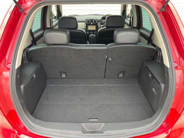 ベリーサ Ｌ　禁煙車　レザーシート　スマートキー　ビルトインＥＴＣ　オートライト　オートエアコン　Ｂｌｕｅｔｏｏｔｈ　ＣＤ　ＤＶＤ再生　地デジ（10枚目）