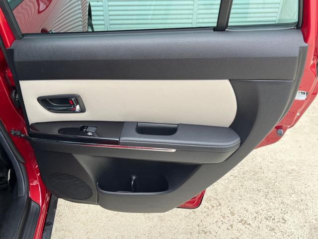 ベリーサ Ｌ　禁煙車　レザーシート　スマートキー　ビルトインＥＴＣ　オートライト　オートエアコン　Ｂｌｕｅｔｏｏｔｈ　ＣＤ　ＤＶＤ再生　地デジ（42枚目）