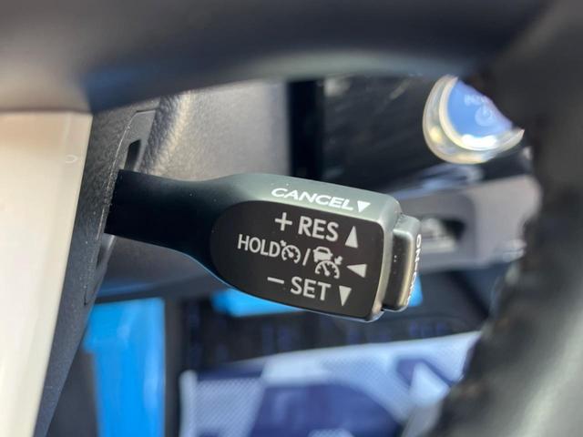 プリウス Aツーリングセレクション 純正SDナビ バックカメラ 衝突被害軽減システム レーダークルーズ 禁煙車 レザー調シート ドラレコ コーナーセンサー スマートキー LEDヘッド ビルトインETC オートハイビーム オートライト(6枚目)