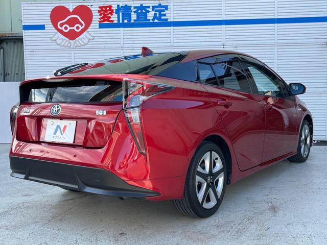 プリウス Aツーリングセレクション 純正SDナビ バックカメラ 衝突被害軽減システム レーダークルーズ 禁煙車 レザー調シート ドラレコ コーナーセンサー スマートキー LEDヘッド ビルトインETC オートハイビーム オートライト(18枚目)