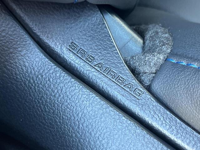 プリウス Aツーリングセレクション 純正SDナビ バックカメラ 衝突被害軽減システム レーダークルーズ 禁煙車 レザー調シート ドラレコ コーナーセンサー スマートキー LEDヘッド ビルトインETC オートハイビーム オートライト(49枚目)