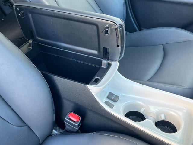 プリウス Aツーリングセレクション 純正SDナビ バックカメラ 衝突被害軽減システム レーダークルーズ 禁煙車 レザー調シート ドラレコ コーナーセンサー スマートキー LEDヘッド ビルトインETC オートハイビーム オートライト(50枚目)