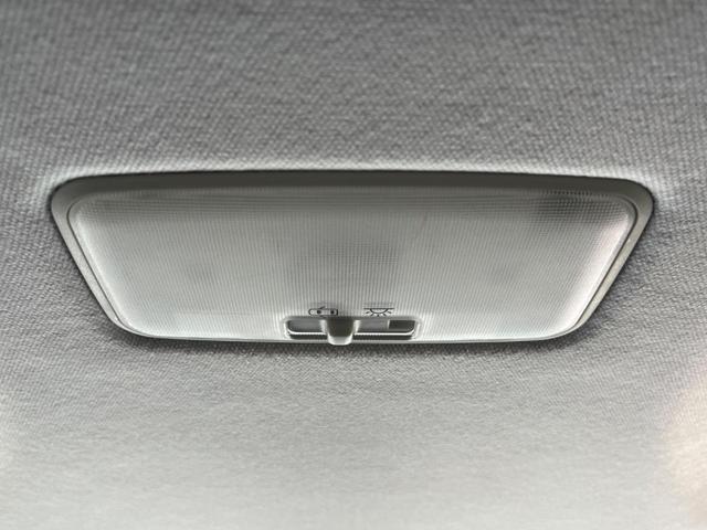 プリウス Aツーリングセレクション 純正SDナビ バックカメラ 衝突被害軽減システム レーダークルーズ 禁煙車 レザー調シート ドラレコ コーナーセンサー スマートキー LEDヘッド ビルトインETC オートハイビーム オートライト(66枚目)