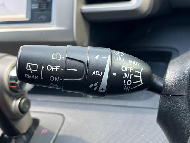 フリードスパイク G ジャストセレクション 純正SDナビ バックカメラ 禁煙車 HIDヘッド ETC オートライト オートエアコン CD(49枚目)