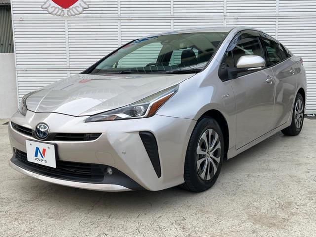 プリウス A トヨタセーフティセンス 純正SDナビ 全周囲カメラ ETC Bluetooth フルセグ ドラレコ LEDヘッド LEDフォグ オートハイビーム 革巻きハンドル 純正15インチAW CD/DVD再生(32枚目)