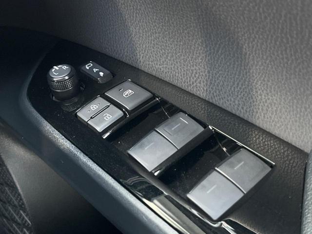 プリウス A トヨタセーフティセンス 純正SDナビ 全周囲カメラ ETC Bluetooth フルセグ ドラレコ LEDヘッド LEDフォグ オートハイビーム 革巻きハンドル 純正15インチAW CD/DVD再生(48枚目)