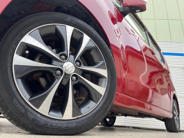 ワゴンＲスティングレー Ｔ　ＤＶＤナビ　バックカメラ　ＥＴＣ　Ｂｌｕｅｔｏｏｔｈ　フルセグ　スマートキー　ＨＩＤヘッド　革巻きハンドル　純正１５インチＡＷ　フォグライト　ＣＤ／ＤＶＤ再生　盗難防止装置　プライバシーガラス（13枚目）